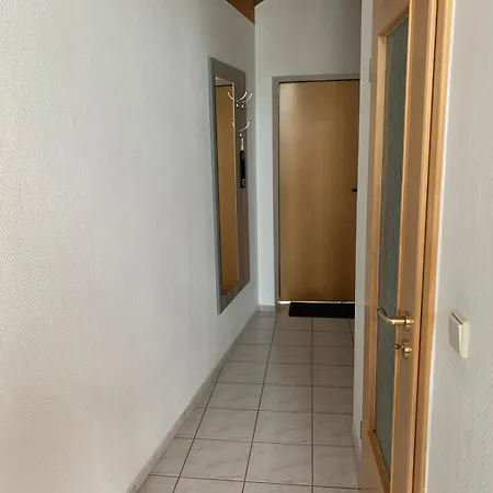 Modernes Mit Balkon -naehe & Altstadt Apartament *