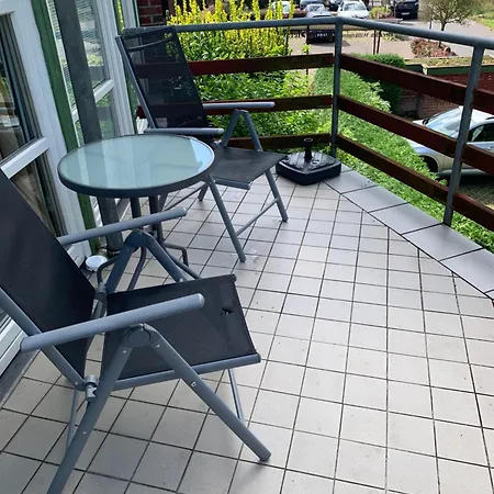 Studio-apartment Mit Balkon In Plau Am Fußläufig Zum Und Zur Altstadt *