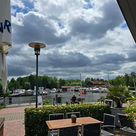 Appartement Studio-apartment Mit Balkon In Plau Am Fusslaeufig Zum Und Zur Altstadt Plau am See