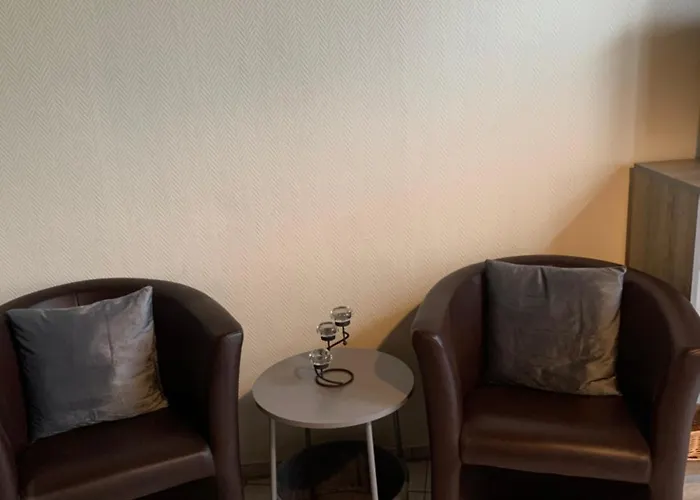 Studio-apartment Mit Balkon In Plau Am Fusslaeufig Zum Und Zur Altstadt * פלאו אם זה