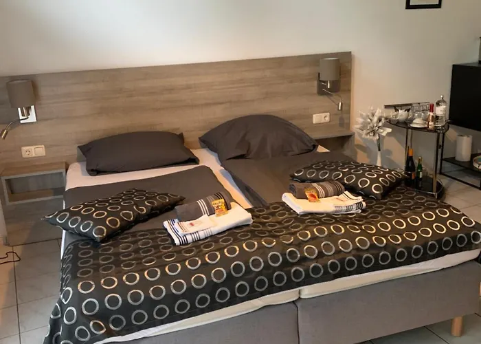 Studio-apartment Mit Balkon In Plau Am Fusslaeufig Zum Und Zur Altstadt