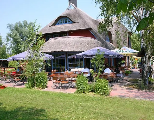 Studio-apartment Mit Balkon In Plau Am Fusslaeufig Zum Und Zur Altstadt *